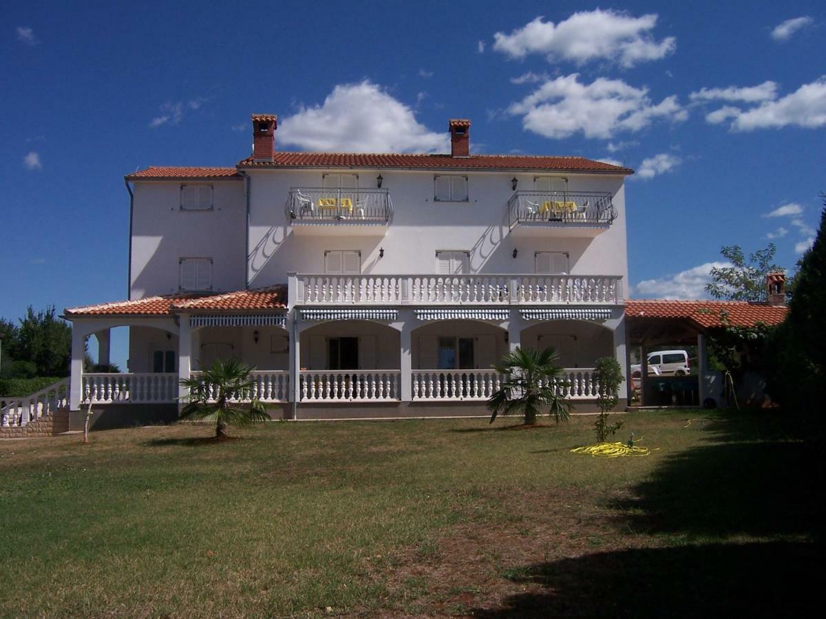 Apartment Coskovic Rosini Екстериор снимка